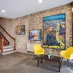 Alda Avenida Hotel