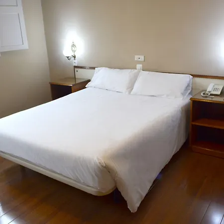 Hotel Alda Avenida *