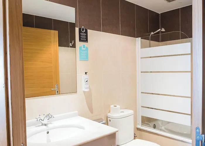 Alda Avenida * 圣地亚哥－德孔波斯特拉